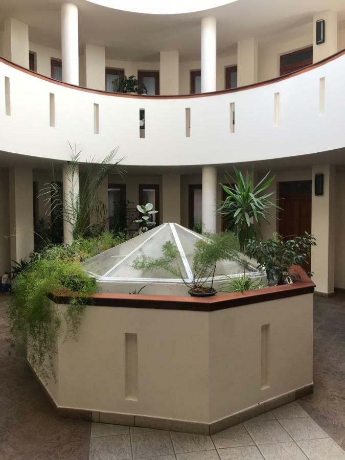 Ik Apartment Debrecen Dış mekan fotoğraf